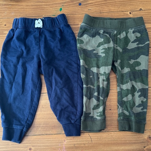 Assorted Bottoms Set 12 months - Picture 12 of 16